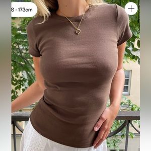 Daily t shirt ribbed cocoa in medium